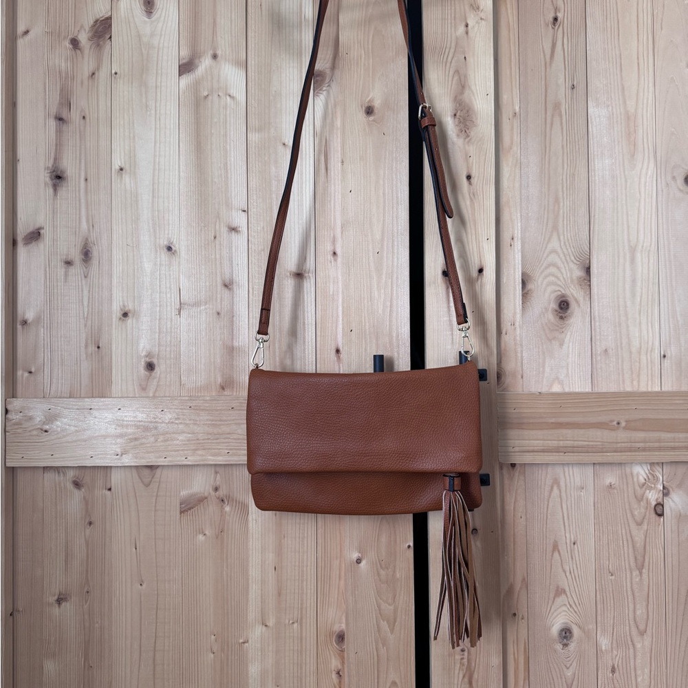 Jen & Co Riley Vegan Crossbody in Cognac